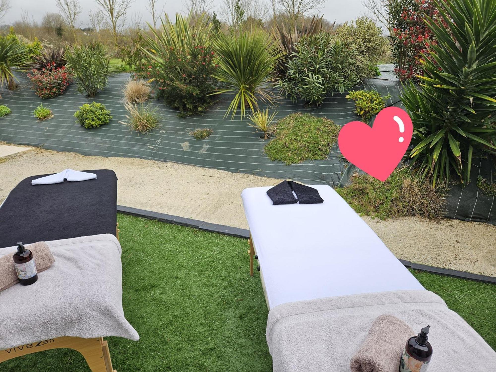 L'Essentiel - Love 5 Etoiles Talmont-Saint-Hilaire Exteriör bild